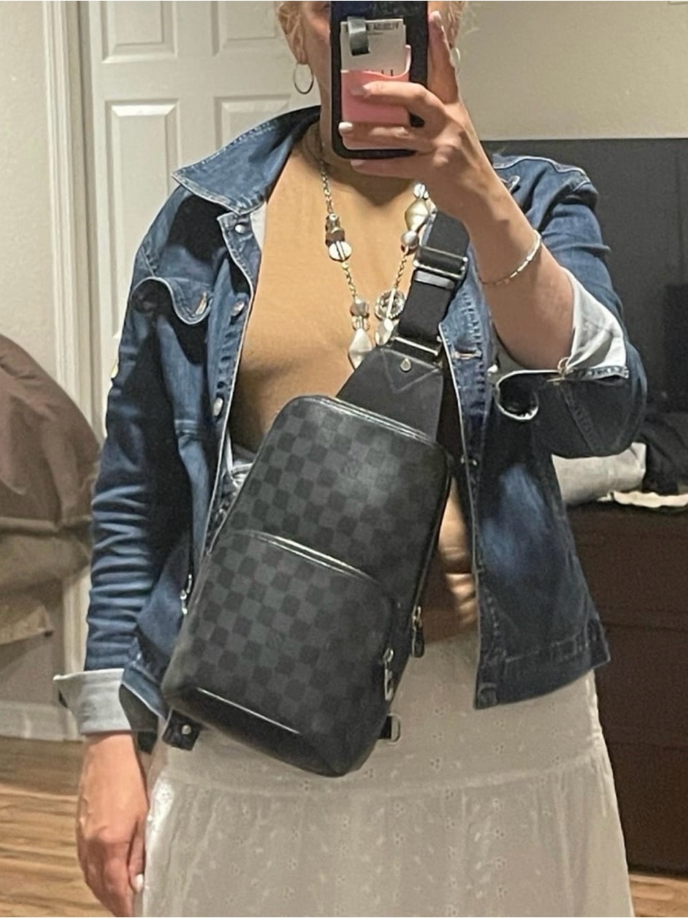 Louis Vuitton Black Damier Graphite Sling Bag - Picture 8 of 8